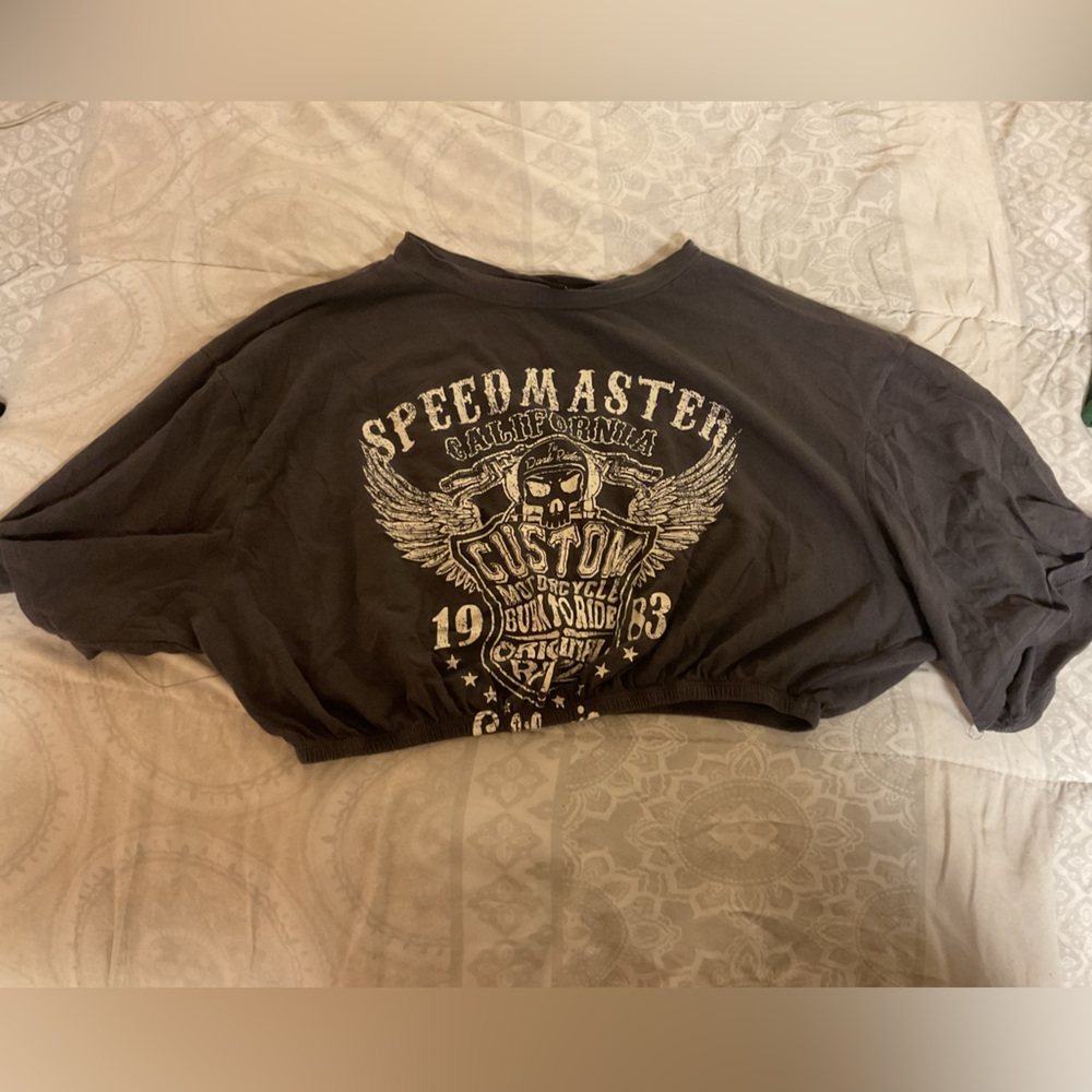 Dark Grey Cropped Graphic Skull T-Shirt